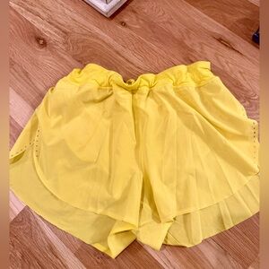 Lululemon high rise find your pace shorts